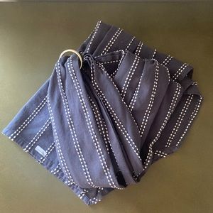 solly baby loop carrier in baltic stitch